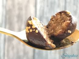 Und mit dem rezept für die spekulatius pralinen habe ich festgestellt, wie einfach es ist sie zu machen! Gesunde Pralinen Selber Machen Glutenfrei Ohne Zucker Einfach Stephie