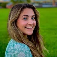 Savannah Parker's Instagram, Twitter & Facebook