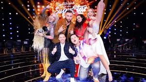 Das letzte duell im finale mussten chiara damico und ramon roselly untereinander austragen. Dsds Kandidaten Rechneten Nicht Mit Flori Als Juror Ersatz Promiflash De