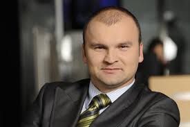 Podejrzewam, że sporo osób wymieniłoby rafała brzoskę. Rafal Brzoska Zaraza Paczkomania Integer Chce Wiecej Paczkomatow Przywodztwo Forbes Pl