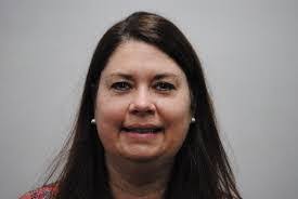 Kelly Bolender's Instagram, Twitter & Facebook