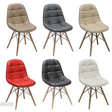 Simple mais élégante et indéniablement confortable, cette chaise agrémentera toute salle à manger moderne avec son style contemporain exquis et son design luxueux. Chaise Salle A Manger Lot De 2 En Similicuir Selection De Couleur Design Retro Chaise Scandinave Avec Pieds En Bois Wy 466