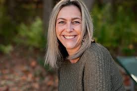 Stephanie Simard, LMFT