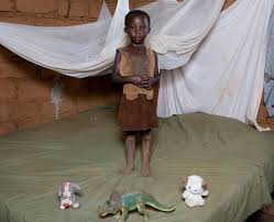 La mulți ani omului meu favorit din întreaga lume! Copii Din Lumea Intreaga Alaturi De Jucariile Lor Preferate Sfatulmamicilor Ro