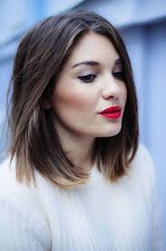 Quali sono le opzioni più popolari per tagli di capelli alla moda per adolescenti di 14? Capelli Grossi E Folti Come Tagliarli Idee Per Chi Ha Tanti Capelli