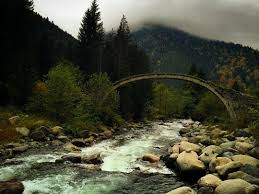 Photo By Ugur Biryol Akar Hemsin Deresi Cat Duzina Gol Olur Instagram Adventure Natural Landmarks