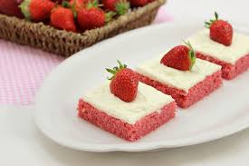 This is my most favorite cake in the world and my wife makes me one every year on my. Red Velvet Cake Mit Cream Cheese Frosting Amerikanisch Kochen De