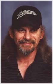 Daniel Lovett's Instagram, Twitter & Facebook