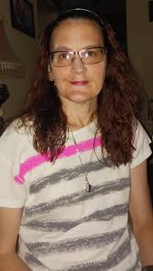 Just introducing myself, Jan, 74 yo widow living in the Missouri Ozarks. My  passions are my family, my cats, gardening, crystals and rock hounding,  70's rock music.