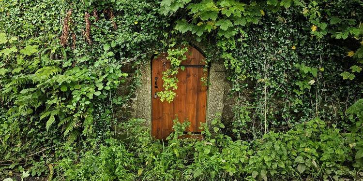 Secret Garden entrance
