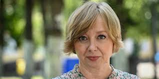 Romania: Court reopens investigation into smear campaign against journalist  Emilia Șercan