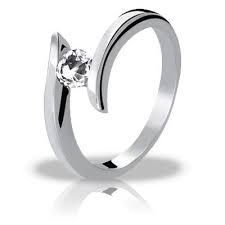 Anillos De Compromiso Joyeria El Senor De Los Anillos Anillos De Compromiso Anillos De Compromiso De Oro Anillos