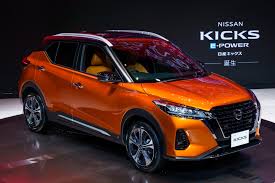 The production version made its debut at the 2010 geneva motor show in march, and was introduced to north america at the 2010 new york international auto show to be sold for the 2011 model year. 2021 Nissan Kicks Shows Its Face In Japan Carbuzz
