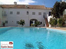 Pues nuestra casa rural, en la localidad de herradón de pinares (ávila) es el espacio perfecto para que puedas reconectar con la naturaleza, pero sin necesidad de obviar las comodidades actuales. Casa Rural Hacienda Rural Capricho Andaluz Offizielle Tourismus Webseite Von Andalusien