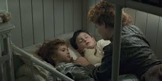 Leonardo dicaprio gets involved it was just amazing, winslet said. Titanic Child Star Says Kate Winslet Was Kept Away From Kids For The Funniest Reason Moviefone