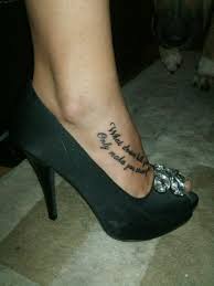 Submit your ideas and our team of artists will work with. Jer Med Tatoo Pa Foden Ville I Vise Mig Den Side 2