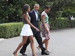 Die töchter von barack obama hatten früher oft zoff. Kenianer Bietet 150 Tiere Fur Hochzeit Mit Obamas Tochter Welt Vienna At