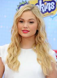 Radio Disney Music Awards 2015 The Must See Beauty Looks Olivia Holt Beauty Famous Celebrities