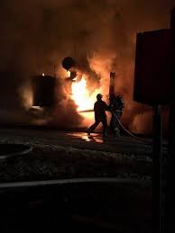 Potrivit isu timiș, la izbucnirea incendiului au intrat în funcțiune instalațiile speciale de apărare împotriva incendiilor cu care este dotată clădirea, respectiv instalația de detectare semnalizare, instalația de stingere și instalația de exhaustare a parcării. Video Incendiu Violent In Timisoara