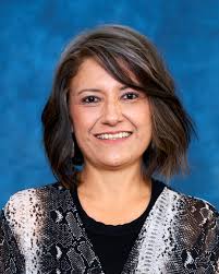 Julie Barraza's Instagram, Twitter & Facebook