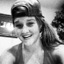 Shelby Moon (@ShelbyMarieMoon)