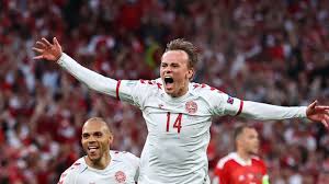 Han debuterede i en venskabskamp mod sverige 11. Damsgaard Er Ikke Til Salg Fastslar Klubbens Praesident Tv 2