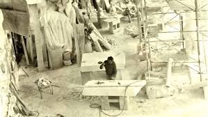 Bildhauer Hans Rucker: Neue Bronzeskulptur wird enthüllt