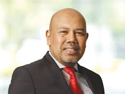 It also engages in rubber and sugar cane plantations as well as beef cattle industry. Senior Management Sime Darby Plantation