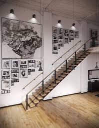 1001 idees pour realiser une deco montee d escalier originale deco loft industriel deco escalier deco murale industrielle
