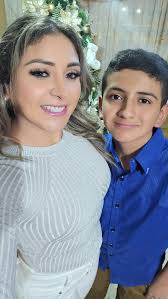 Un recuerdito con mis preciosos 😊😉🙃 aquí supimos que venia un hermoso  príncipe 👑