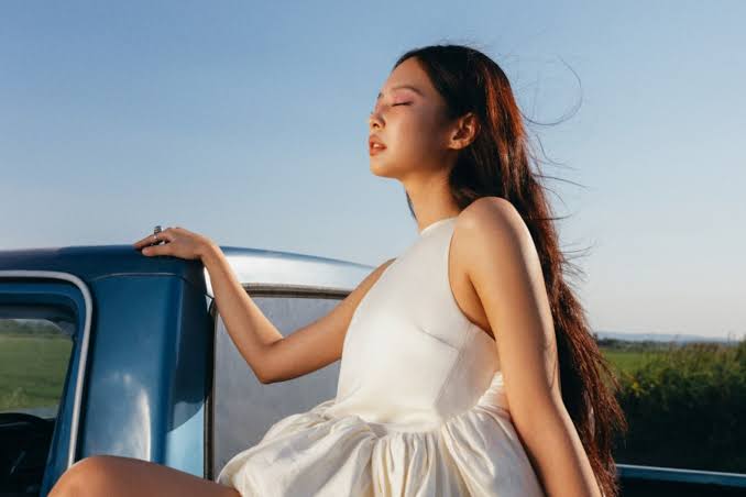 Blackpink's Jennie Debuts Wistful Single 'Less Than a Lover'