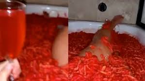 Continuity errors / flaming hot cheetos / entertainers. Hot Cheeto Bath Know Your Meme