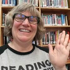 Deborah Pfeiffer's Instagram, Twitter & Facebook