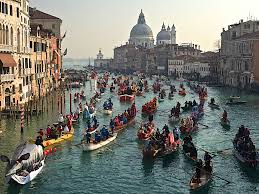 Join the visit venezia community now! Carnevale Di Venezia Masks Costumes Boats And Fritelle Olive Oil And Lemons Dina Honke