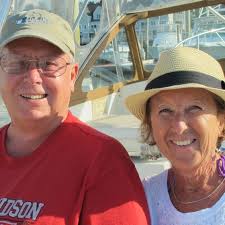 Are shorts allowed for dinner in Aruba?