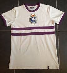 This statistic shows which shirt numbers the palyer has already worn in his career. K Beerschot Va Retro Replicas Football Shirt 1972 1973