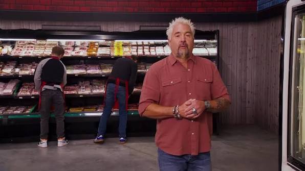The OG chefs are BACK and so are some of GGG’s toughest games 👀, Watch an  all-new episode of #GroceryGames Wednesday at 9|8c. | Food Network |  Facebook