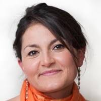 35000+ perfiles de «Mera»