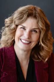 Jennifer Buchanan's Instagram, Twitter & Facebook