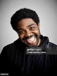 Ron Curl's Instagram, Twitter & Facebook