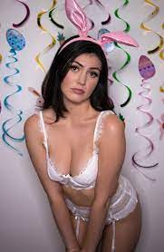 Mikaela Pascal - Free sexy pics, galleries & more at Babepedia