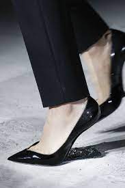 When it comes to foot problems, heel pain is very common. Saint Laurent S Genius Heel Less Shoe According To Physics Professors Vogue