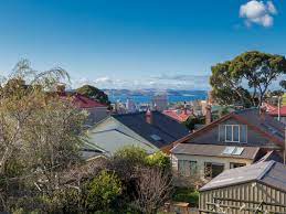 242 luxury appointed units with state of the art facilities, amenities and design. 8 24 Hamilton Street West Hobart Tas 7000 Property Details