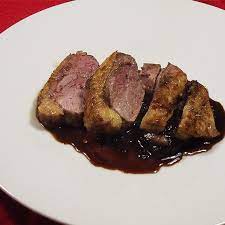 Ecco i passaggi per il petto d'anatra all'aceto balsamico. Blog Petto D Anatra Con Glassa All Arancia Amara E Composta All Aceto Balsamico E Fragole