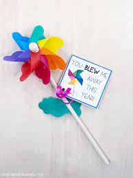 Final tips for choosing end of year gifts for students. End Of Year Gifts First Grade Buddies