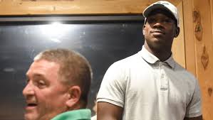 JaJuan Cherry celebrates signing with USF in Okeechobee