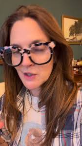 Lunch time with @beautifulbydrew. @rachaelray, I will never cook without a  garbage bowl ever again!