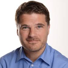 Kees veldboer, founder of the ambulance wish foundation, told dutch newspaper algmeen dagblad: Veldboer In Der Personensuche Von Das Telefonbuch