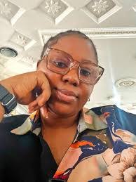 Josephine Dickson's Instagram, Twitter & Facebook