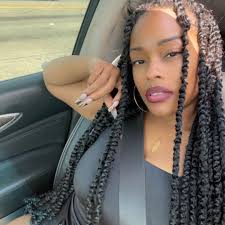 WATCH: Prosecutors show video of rapper Mo3 being shot at and chased by an  alleged hitman in the middle of I-35 in Dallas in 2020. Fellow rapper Yella  Beezy allegedly paid the